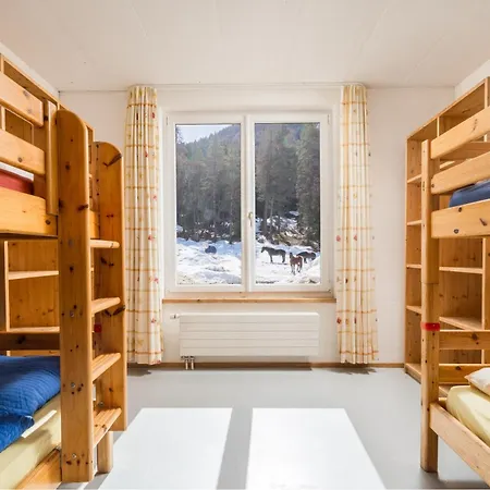 Reitstall Und Saloon San Jon Hotel Scuol