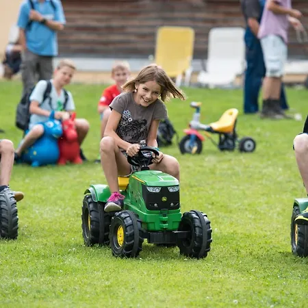 Reitstall Und Saloon San Jon Hotel 2*