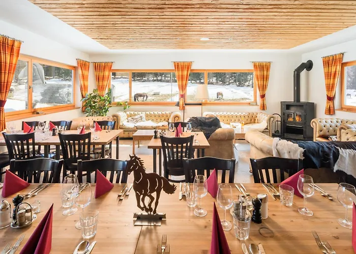 Reitstall Und Saloon San Jon 2* Scuol