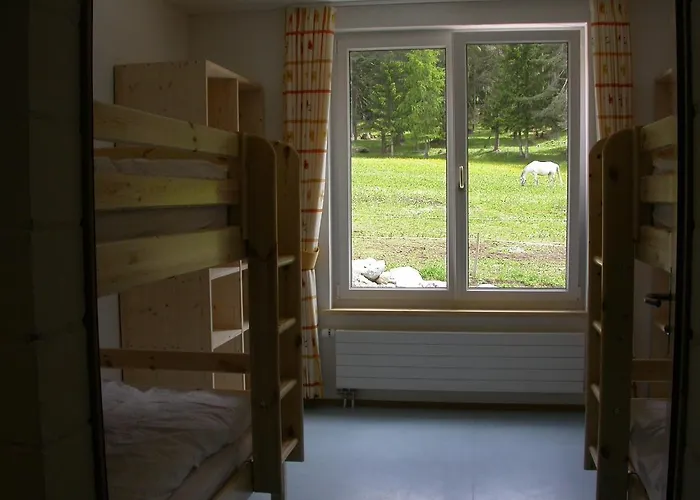 Reitstall Und Saloon San Jon 2* Scuol