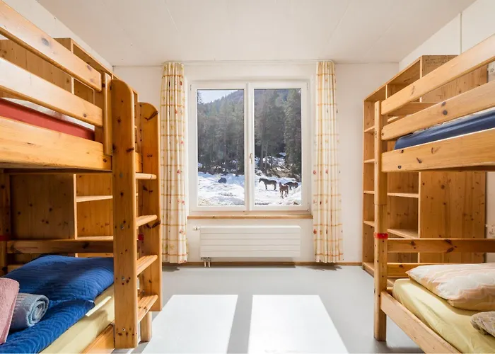 Reitstall Und Saloon San Jon Hotel Scuol