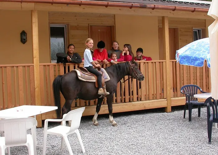 Hotel Reitstall Und Saloon San Jon