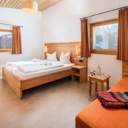 Reitstall Und Saloon San Jon 2*